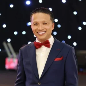 Coach Tuấn Lê